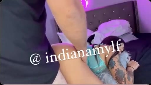 Indiana Mylf Onlyfans  – Doggy Orgasm New Sex Tape