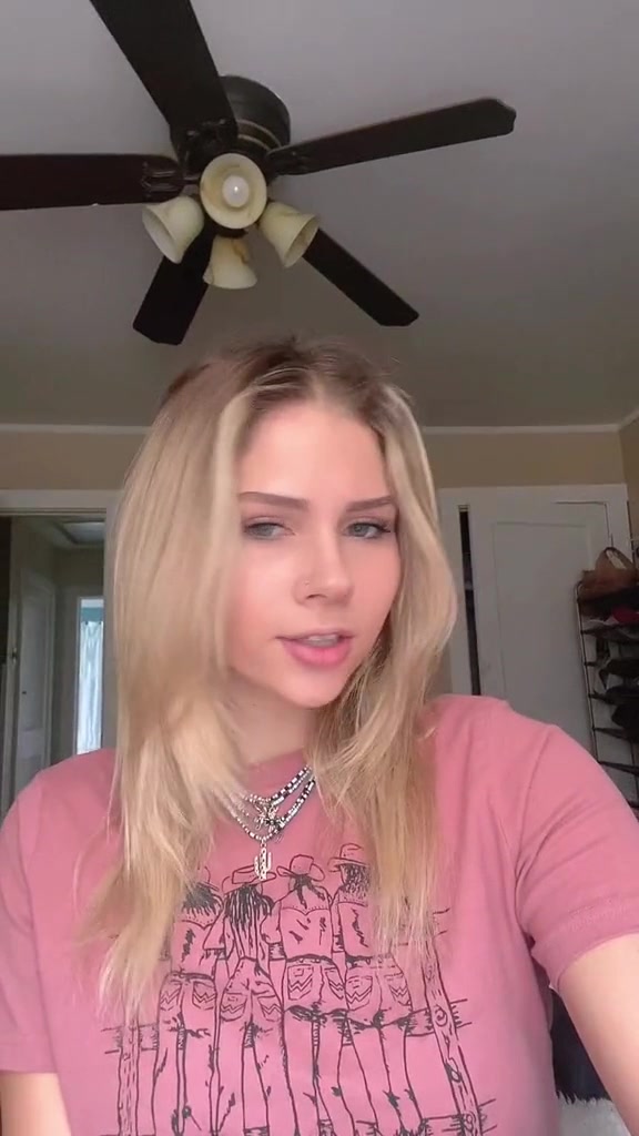 Lindsay Bercosky Onlyfans  Hot Videos Today