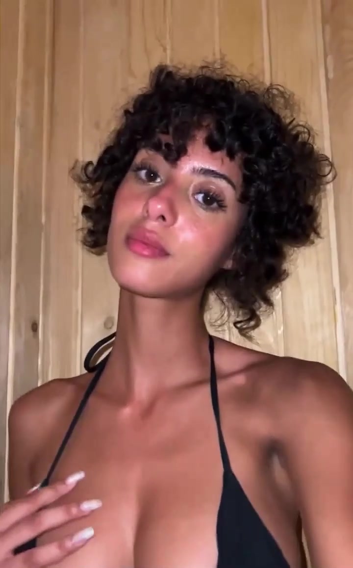 Rita Faez Onlyfans  – Naked Boobs Nipples Bouncing Very Lewd