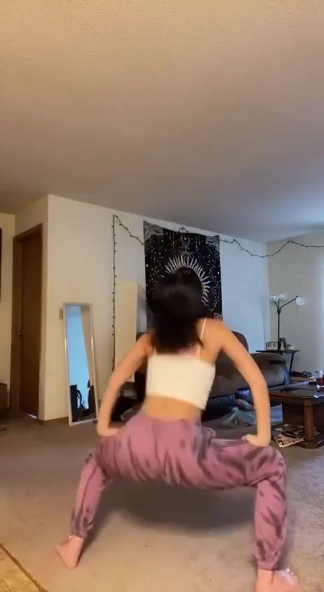 Crazyjamjam  Onlyfans – Sexy Dancing So Lewd