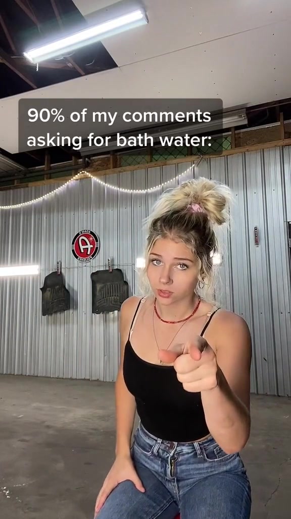 Lindsay Bercosky Onlyfans  Of HD