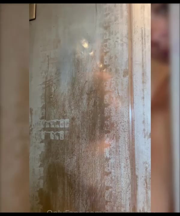 Sophieraiin Nude In Bathtub  Onlyfans