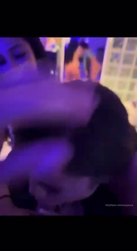 Konvys Aunt/Badlilshego s Onlyfans – Threesome