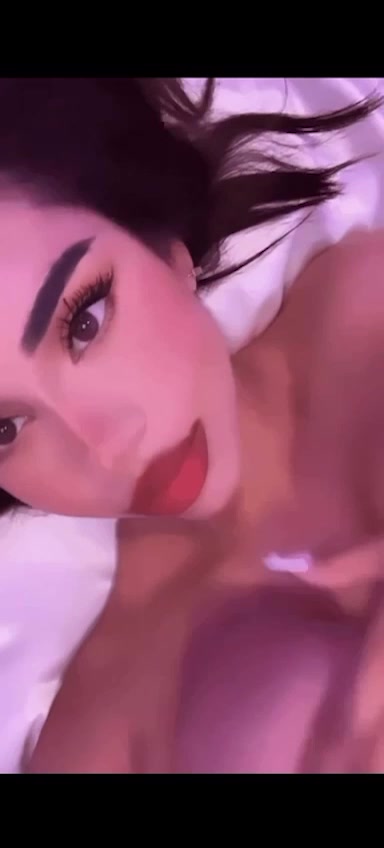 Melissagstm  Onlyfans – Toppless Very Lewd